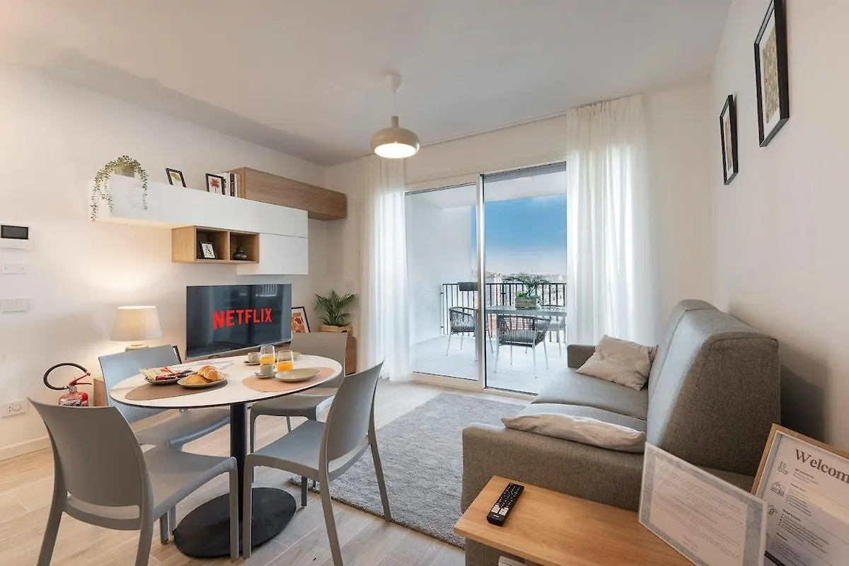 Theorema Apartment - Terrazza Privata contacts